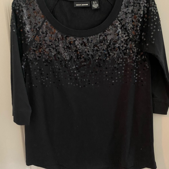 DNKY Top - Picture 3 of 4